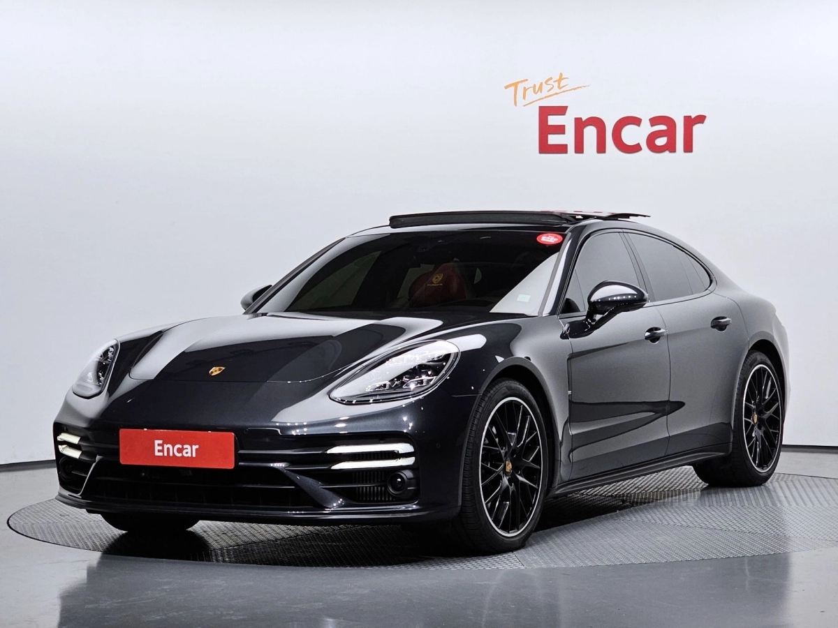 PORSCHE PANAMERA 971