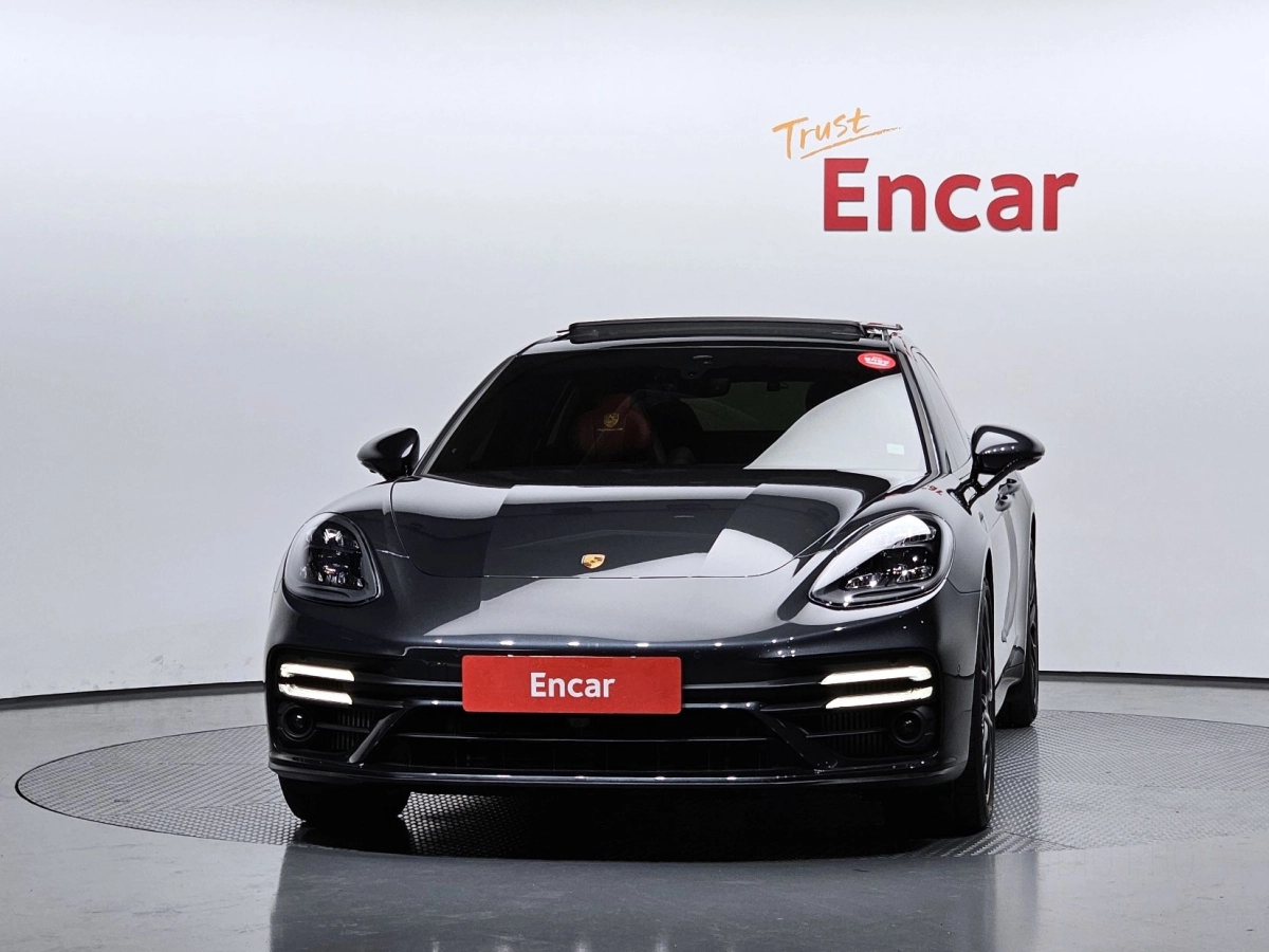 PORSCHE PANAMERA 971