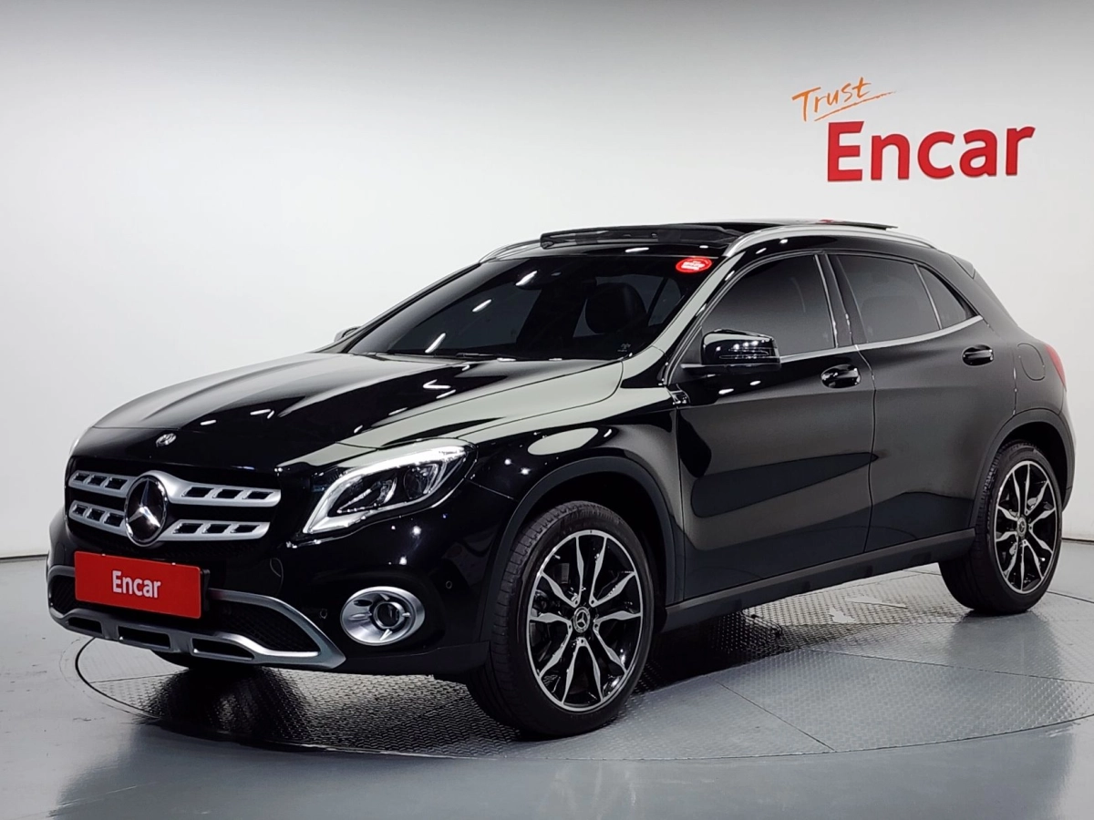 MERCEDES BENZ GLA-CLASS X156 WDCTG4GB1KJ610570 2019