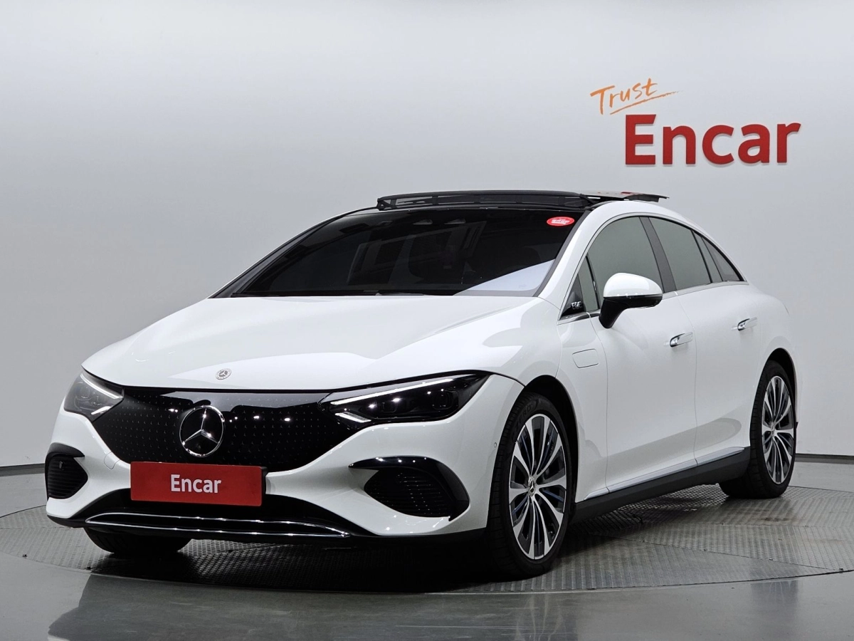 MERCEDES BENZ EQE V295