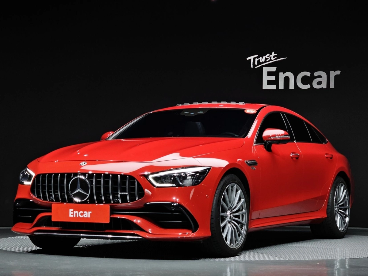 MERCEDES BENZ AMG GT