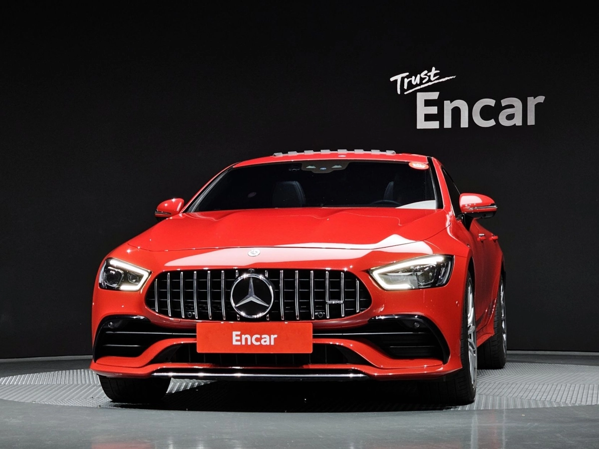 MERCEDES BENZ AMG GT