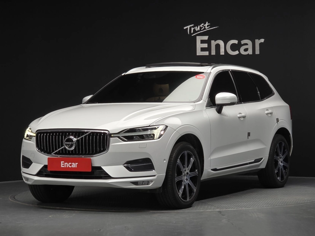 VOLVO XC60  2019