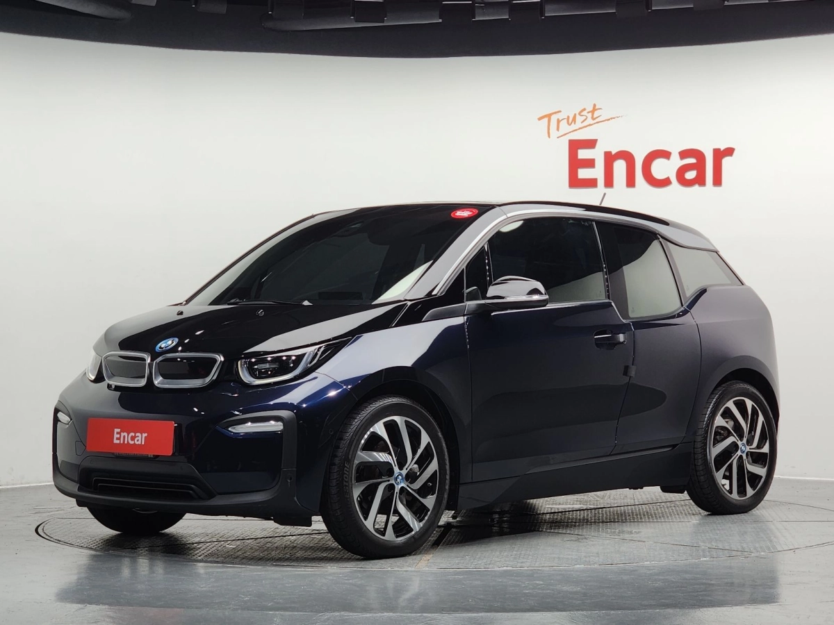 BMW I3