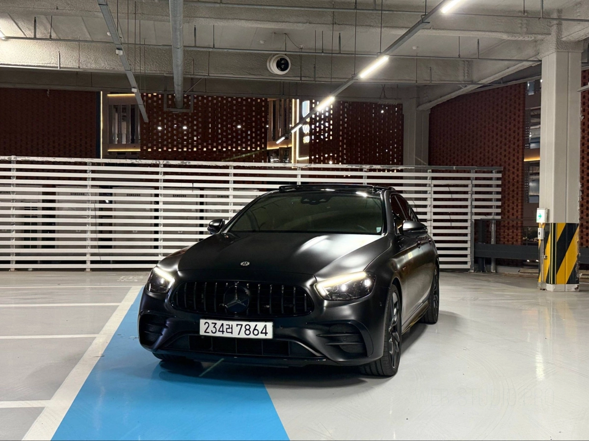 MERCEDES BENZ E-CLASS W213 2023