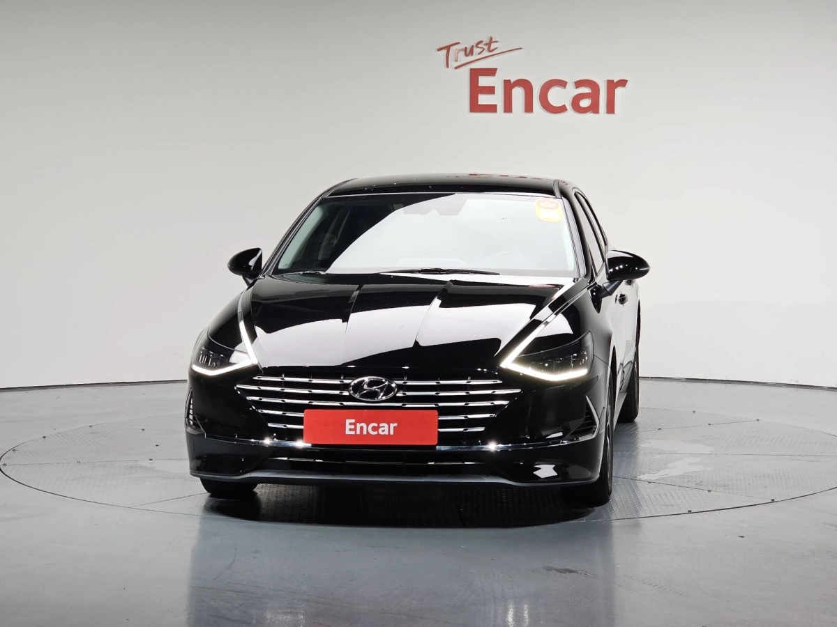 HYUNDAI SONATA HYBRID DN8