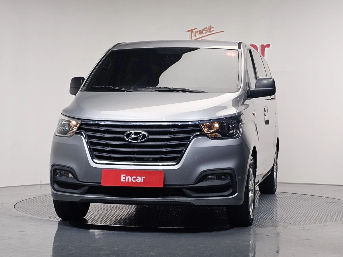 HYUNDAI STAREX GRAND