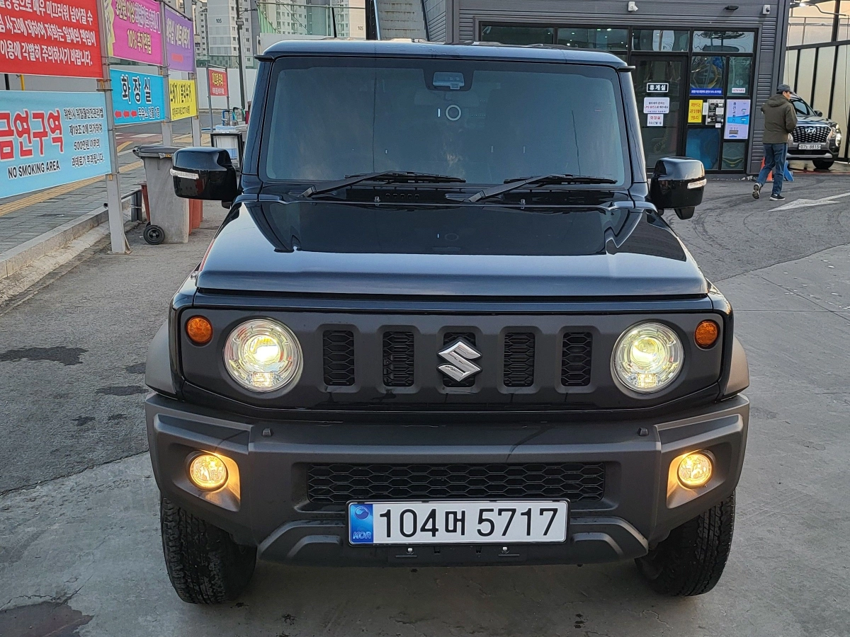 SUZUKI JIMNY