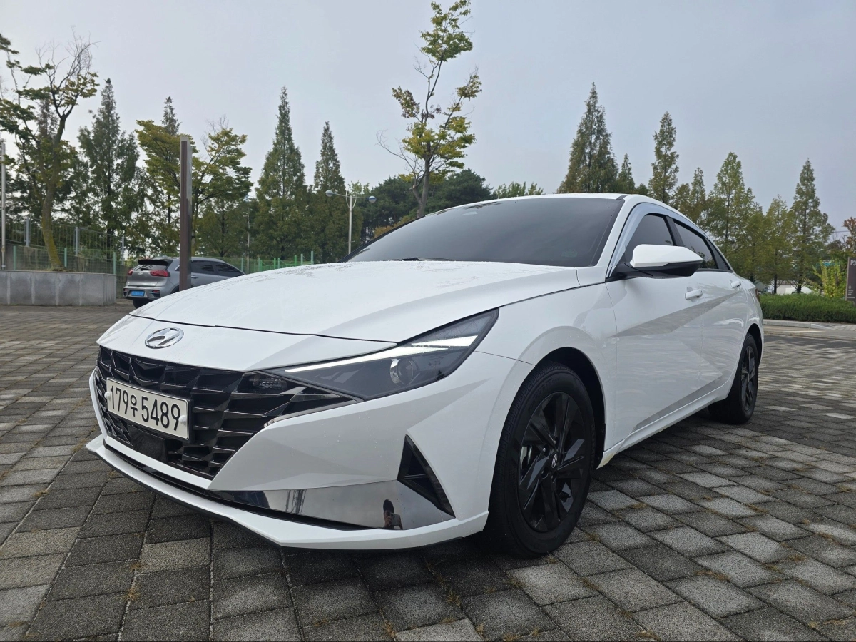 HYUNDAI AVANTE HYBRID CN7  2023