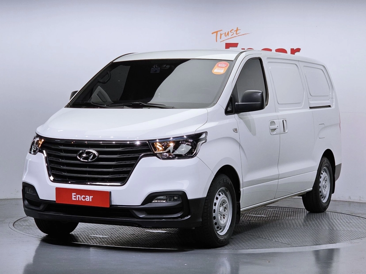 HYUNDAI STAREX GRAND