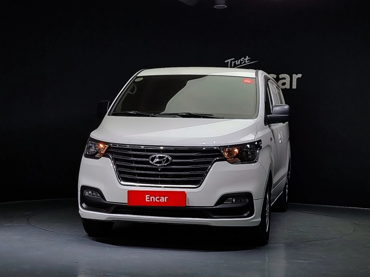 HYUNDAI STAREX GRAND