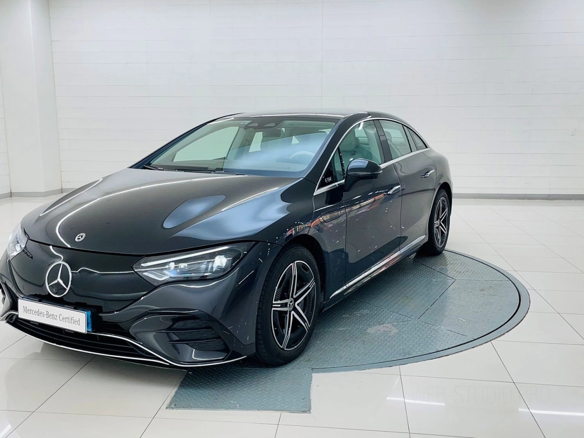 MERCEDES BENZ EQE V295