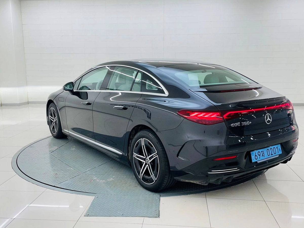 MERCEDES BENZ EQE V295