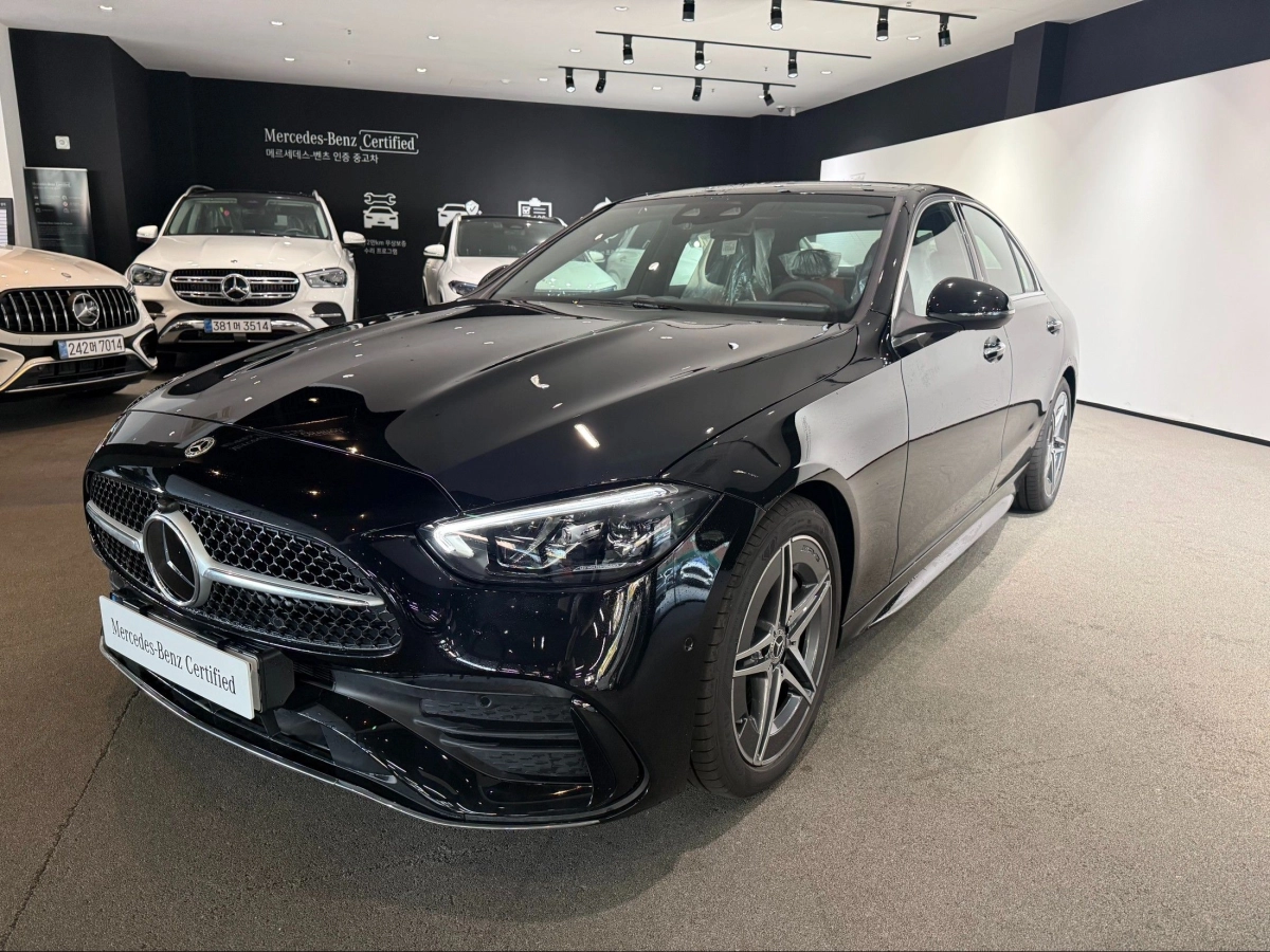MERCEDES BENZ C-CLASS W206  2025