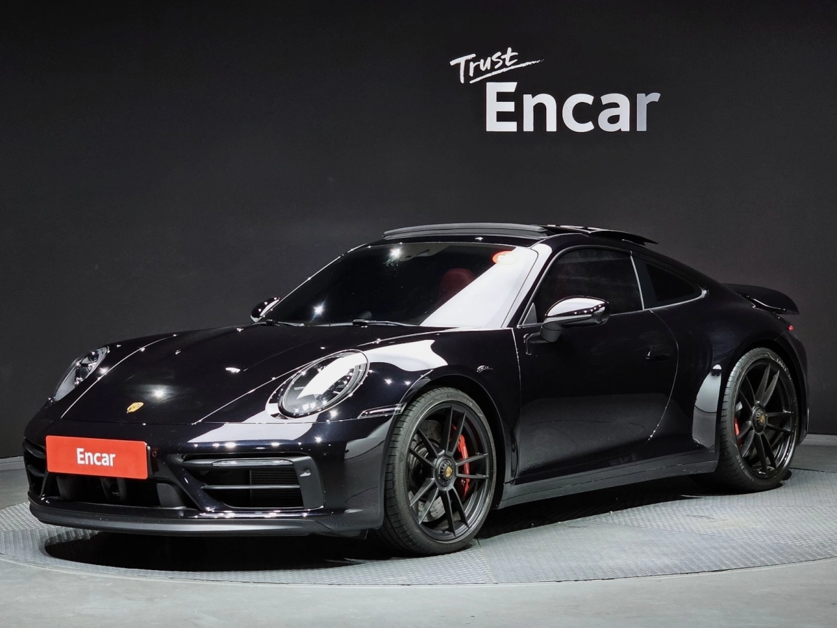 PORSCHE 911 992  2023