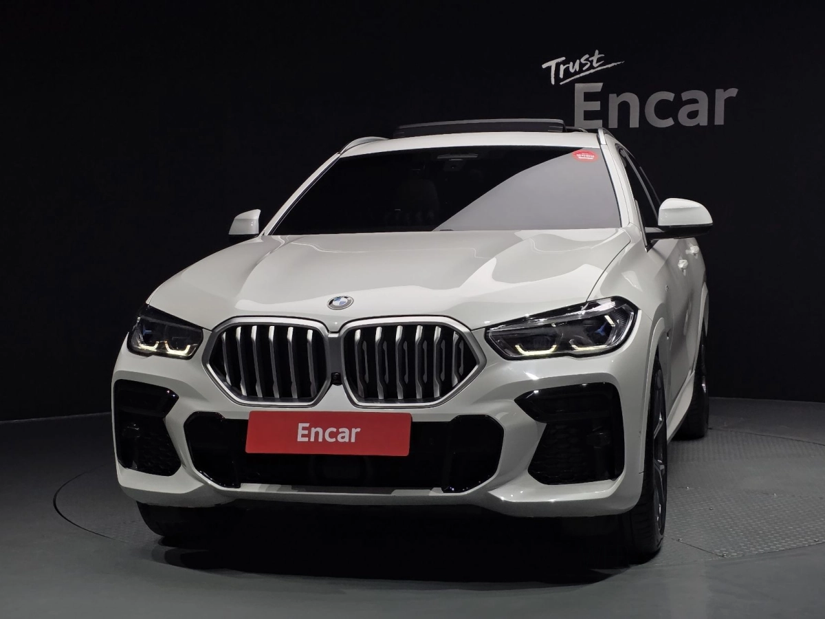 BMW X6 G06
