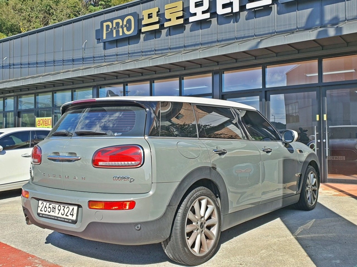 MINI CLUBMAN COOPER D