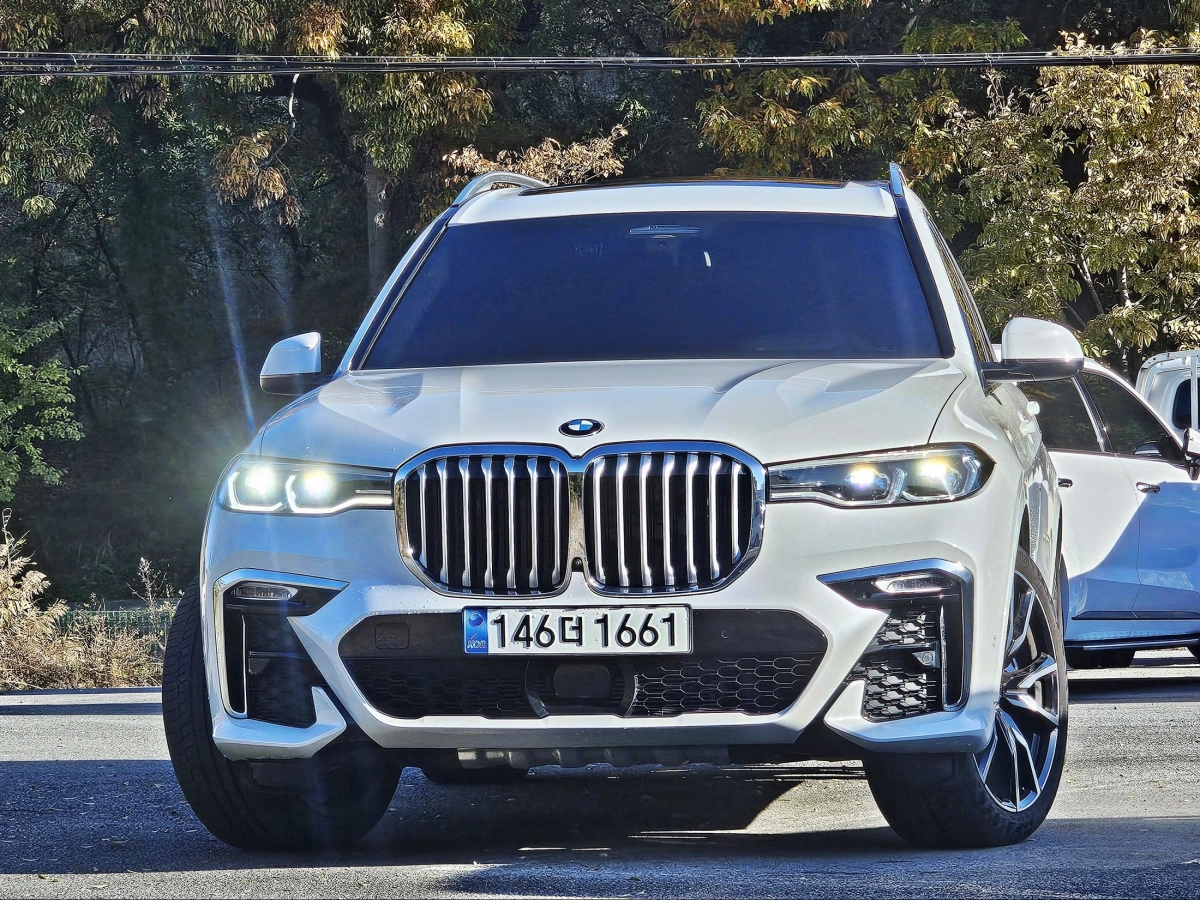 BMW X7 G07