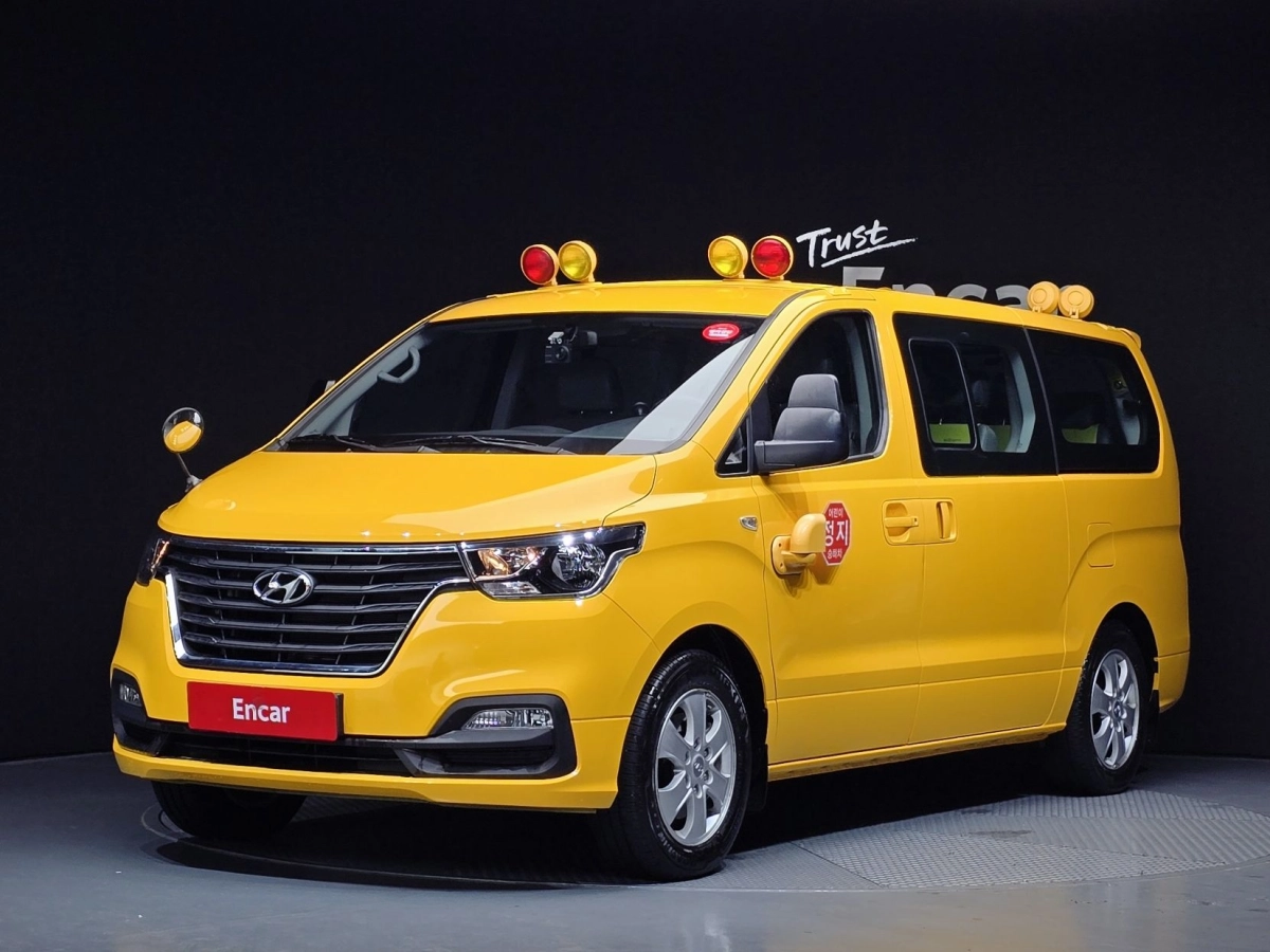 HYUNDAI STAREX GRAND