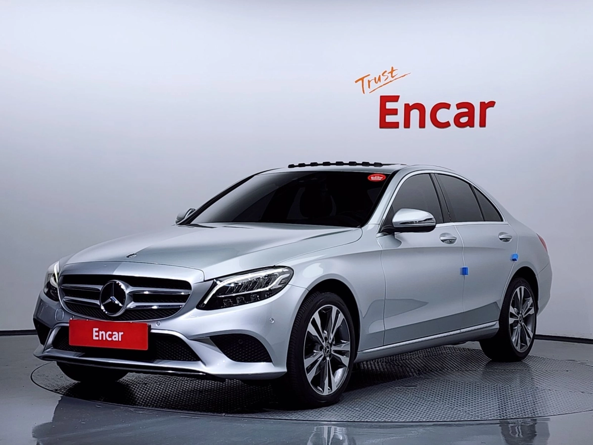 MERCEDES BENZ C-CLASS W205  2020