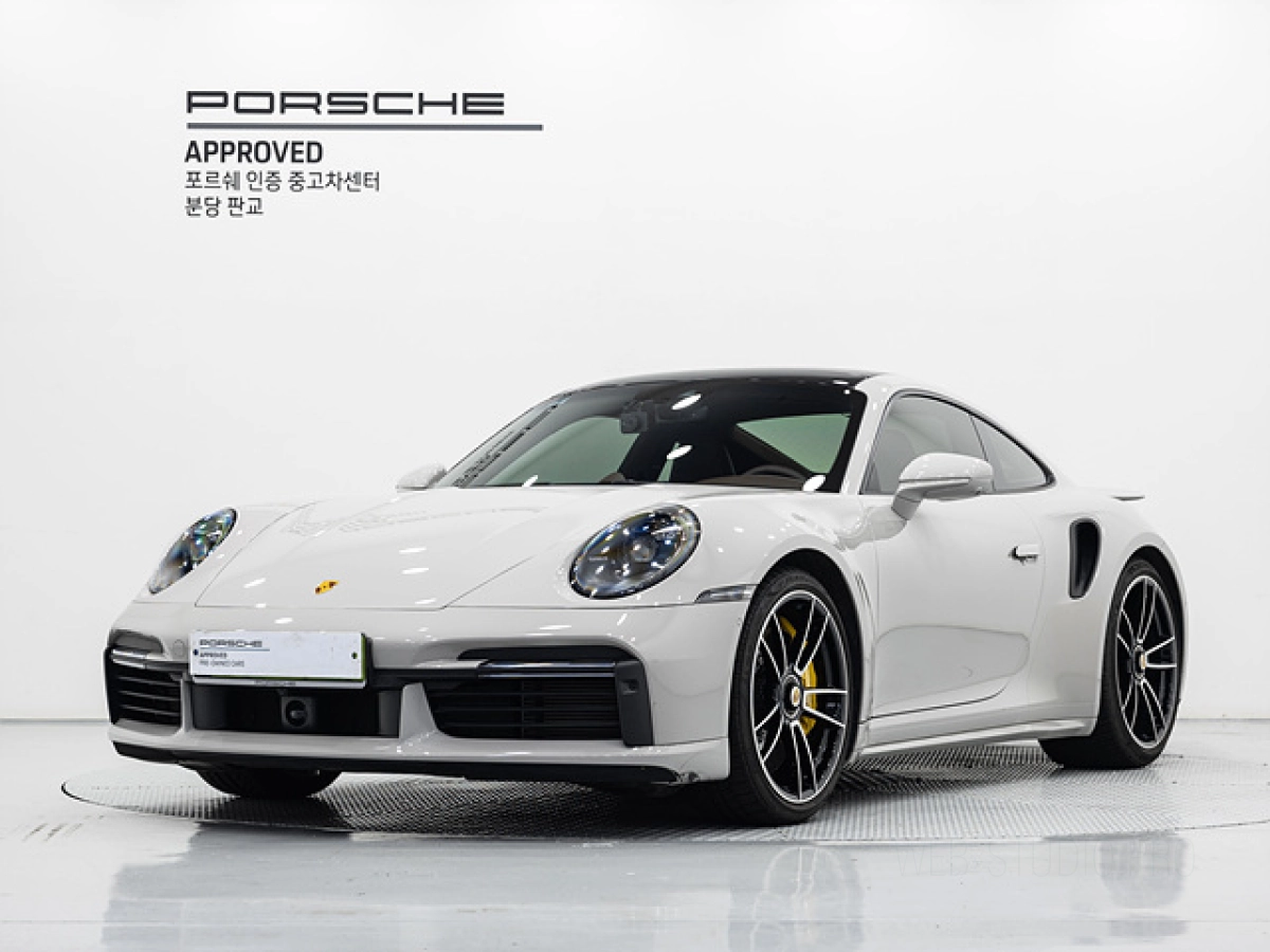 PORSCHE 911 992  2023