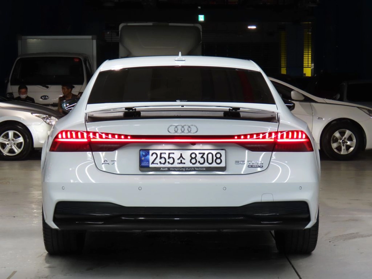 AUDI A7 4K