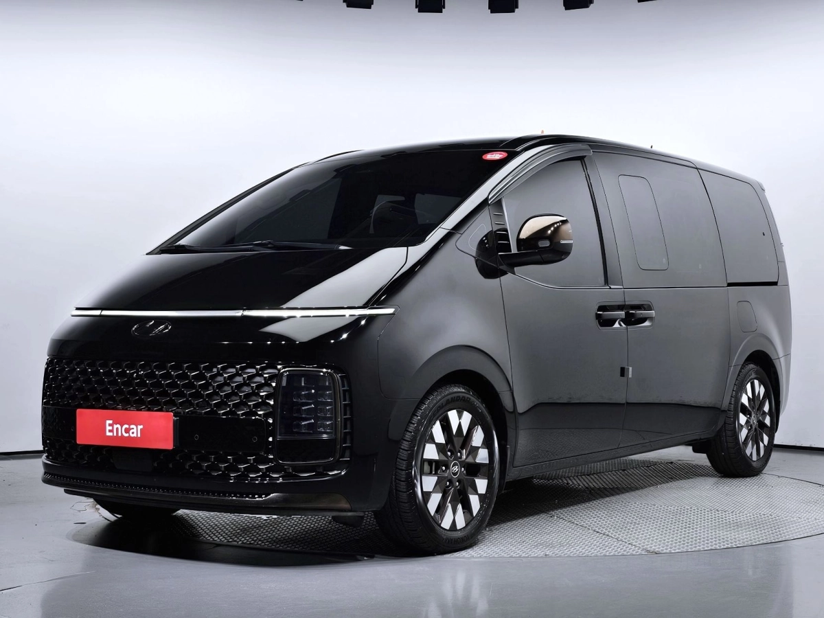 HYUNDAI STARIA 2021