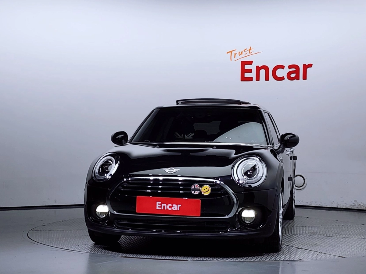 MINI CLUBMAN COOPER D