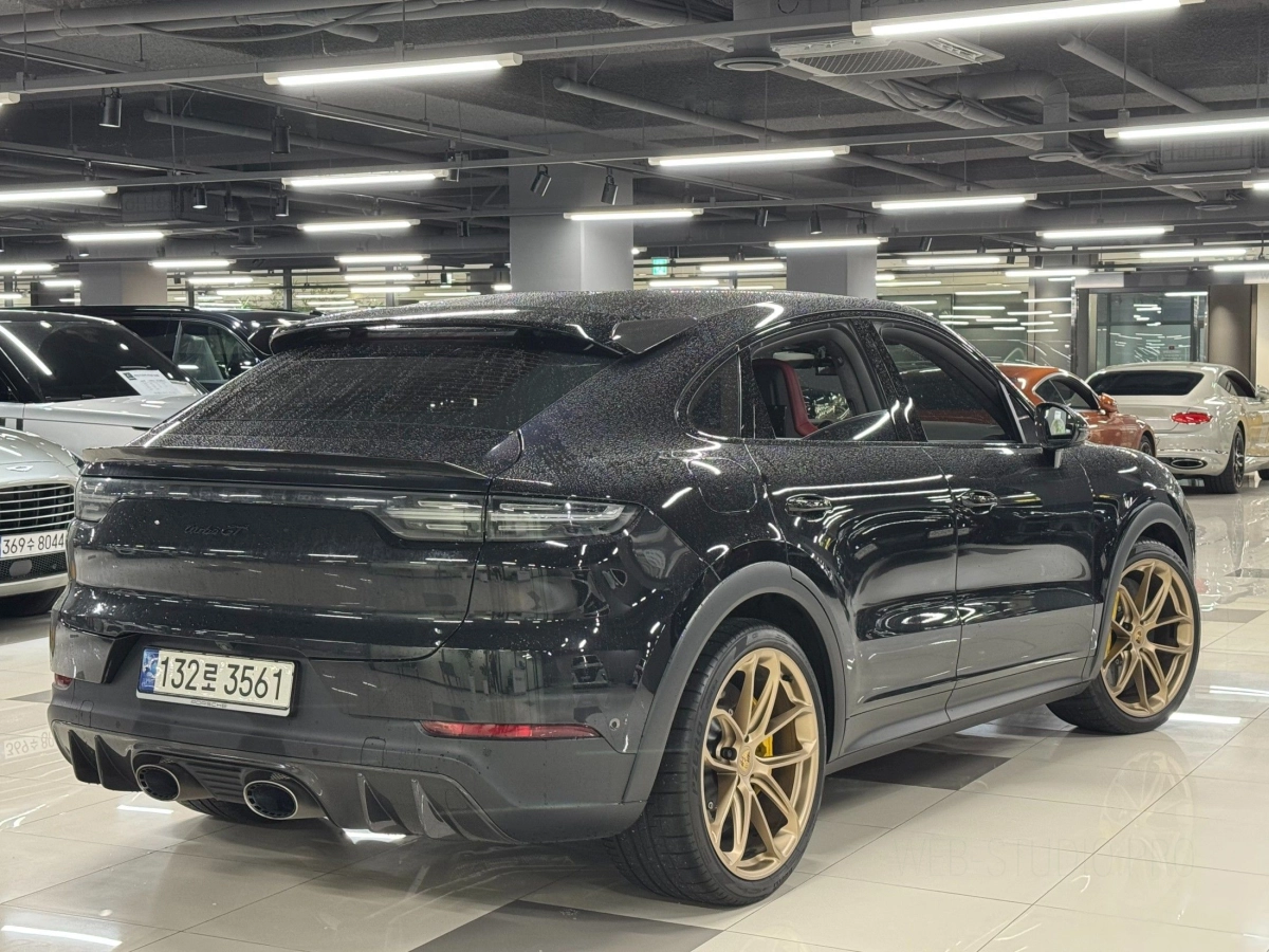 PORSCHE CAYENNE PO536