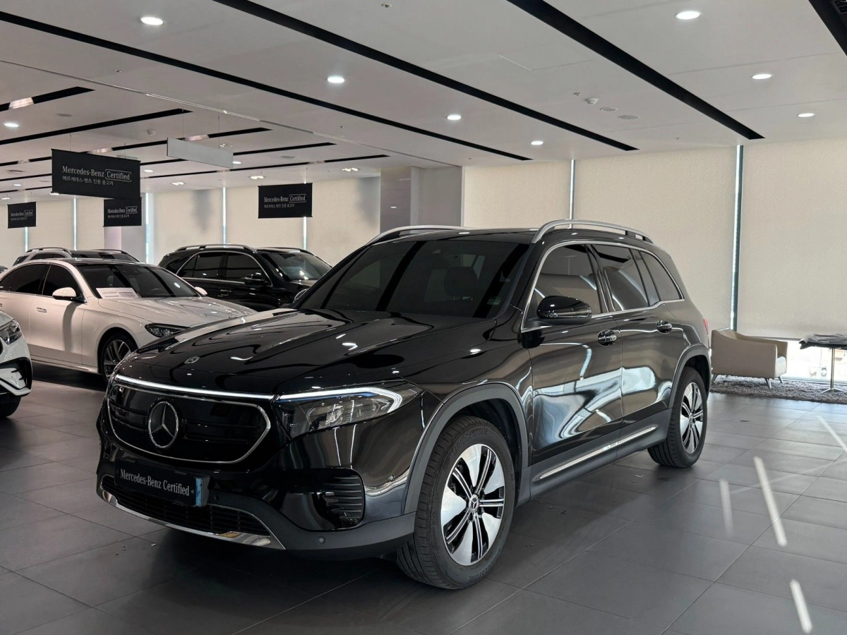 MERCEDES BENZ EQB X243