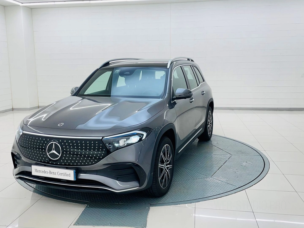 MERCEDES BENZ EQB X243