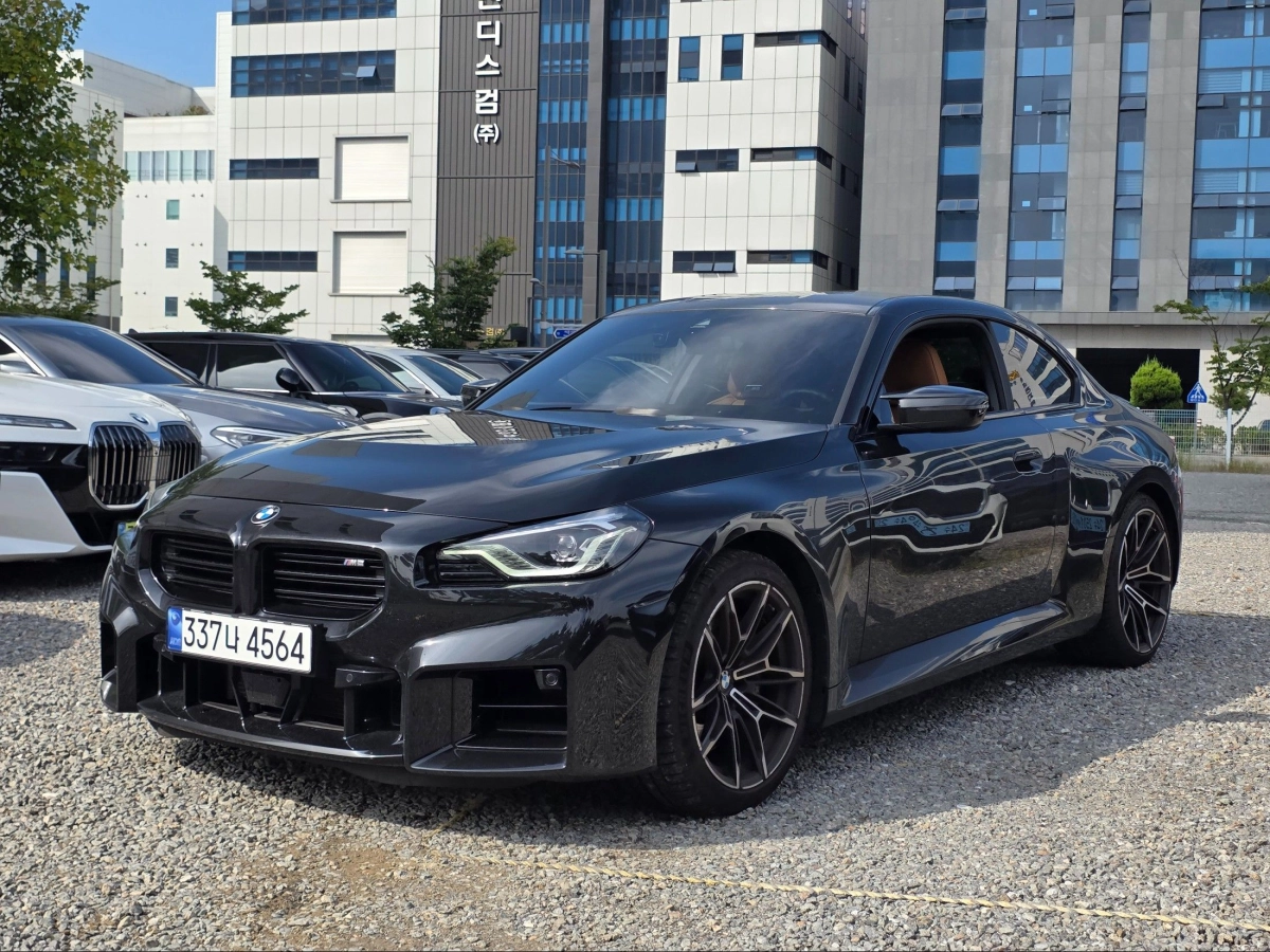 BMW M2 G87
