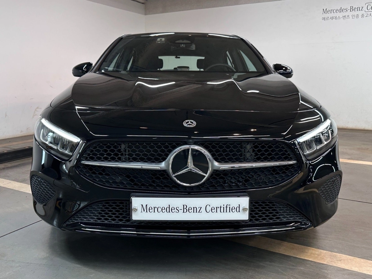 MERCEDES BENZ A-CLASS W177