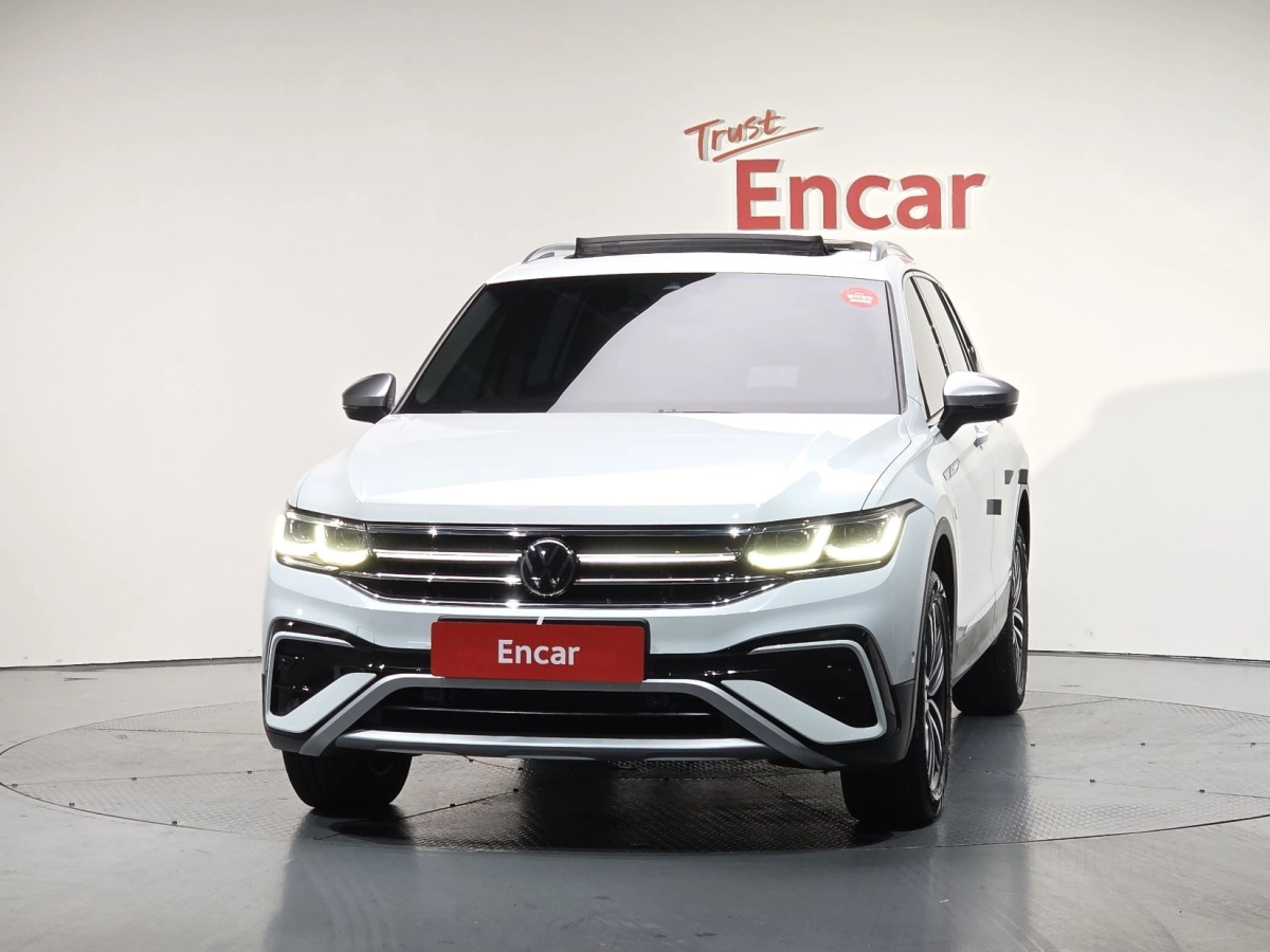 VOLKSWAGEN TIGUAN ALLSPACE