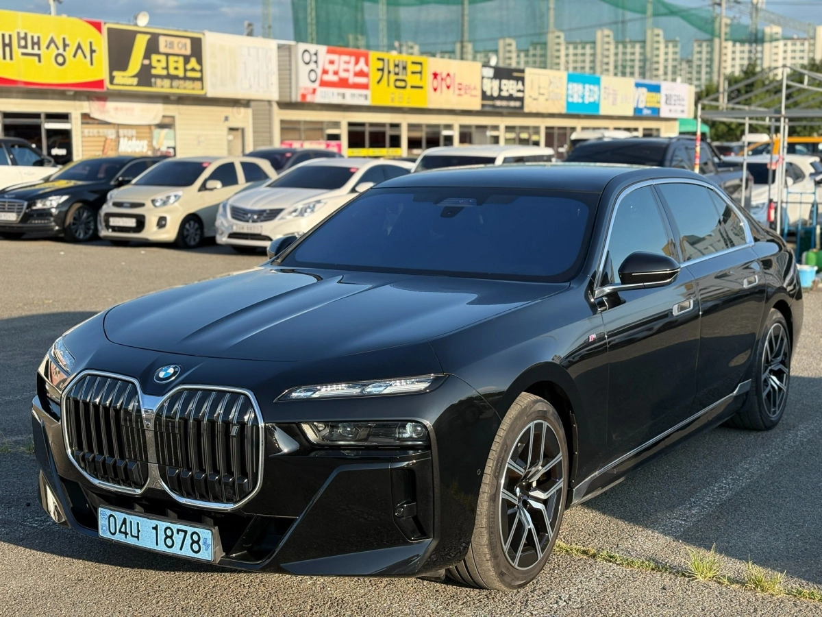 BMW I7 G70