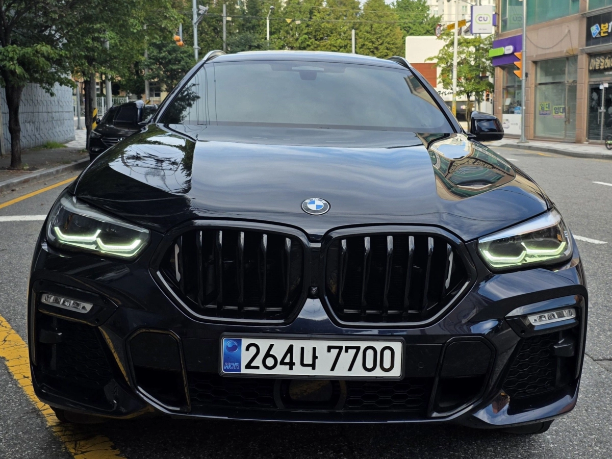BMW X6 G06