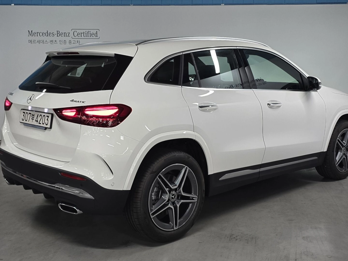 MERCEDES BENZ GLA-CLASS H247