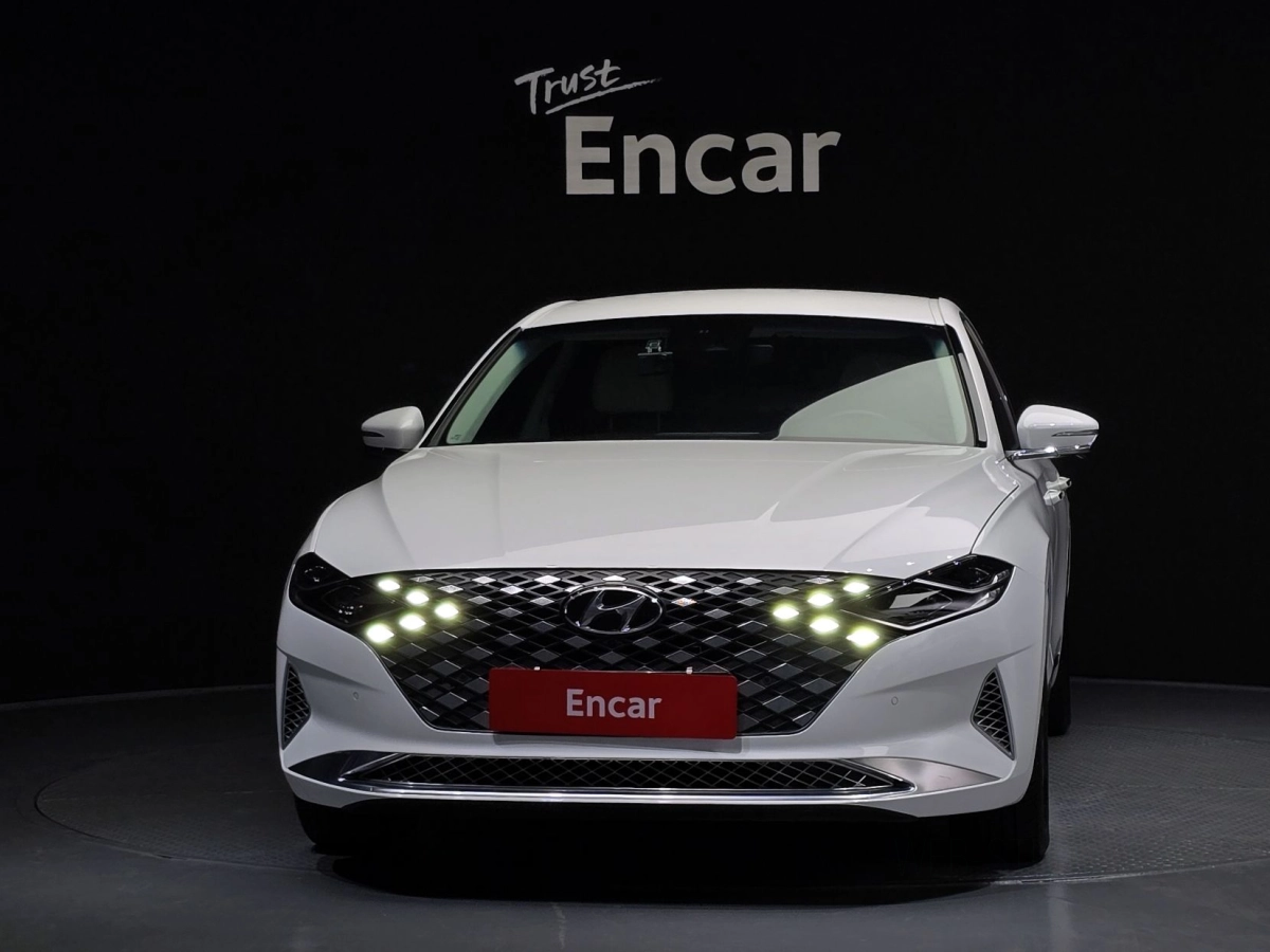 HYUNDAI GRANDEUR IG HYBRID