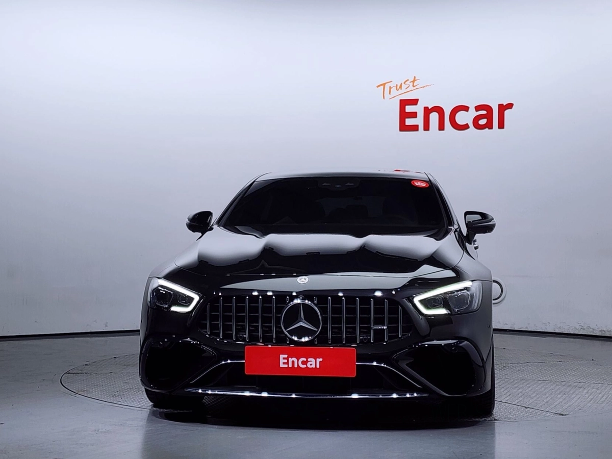 MERCEDES BENZ AMG GT