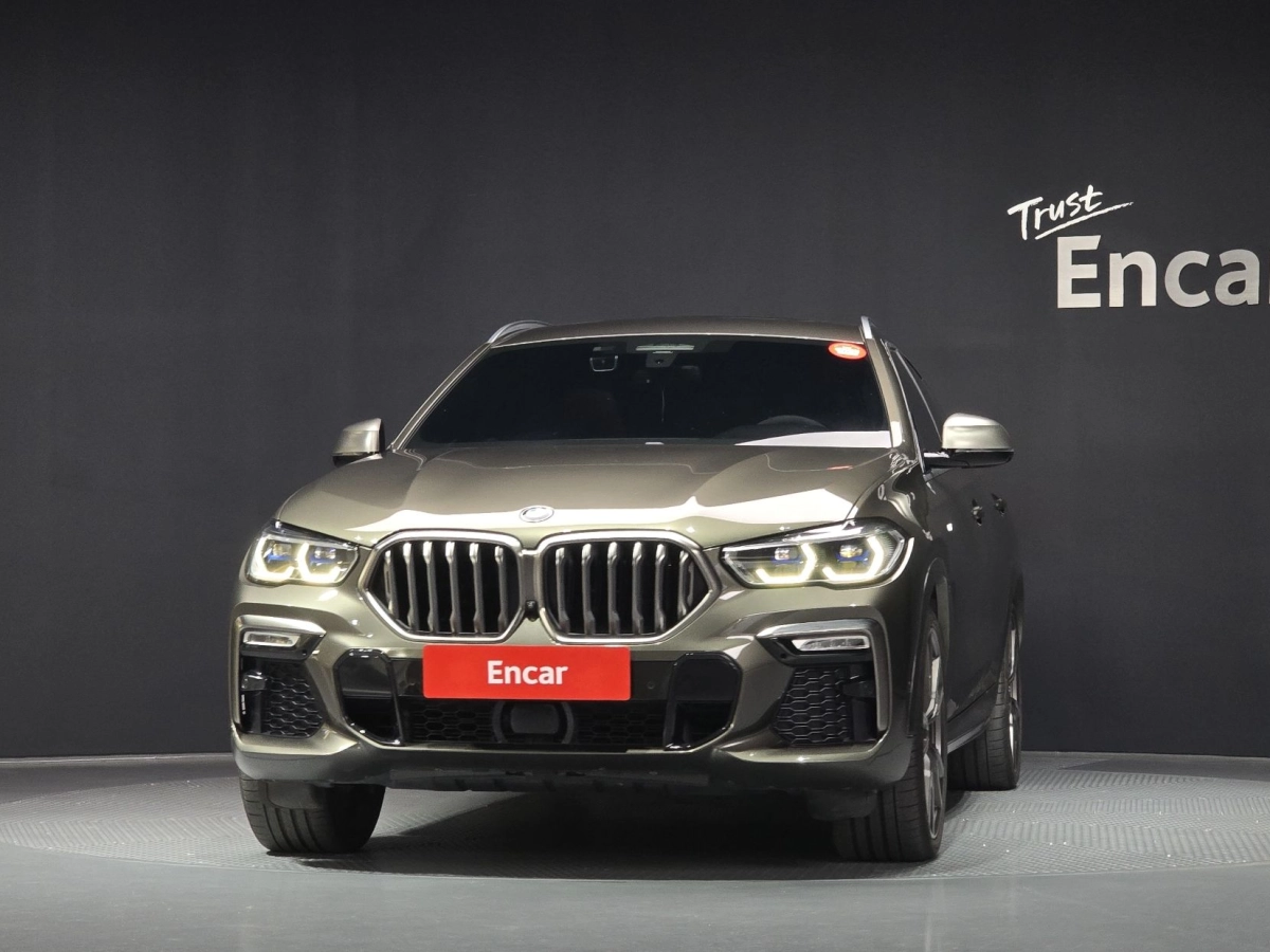 BMW X6 G06