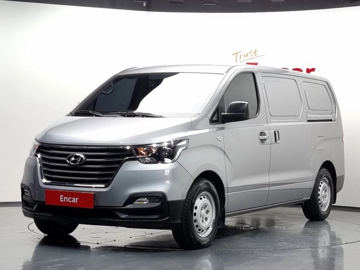 HYUNDAI STAREX GRAND 2020