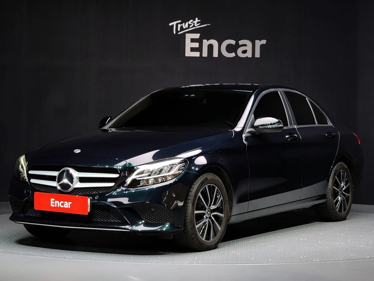 MERCEDES BENZ C-CLASS W205  2019