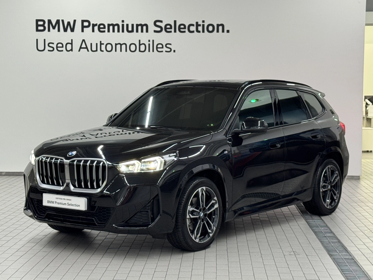 BMW X1 U11