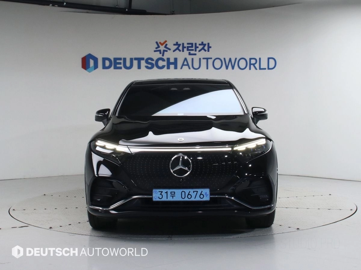 MERCEDES BENZ EQS SUV X296