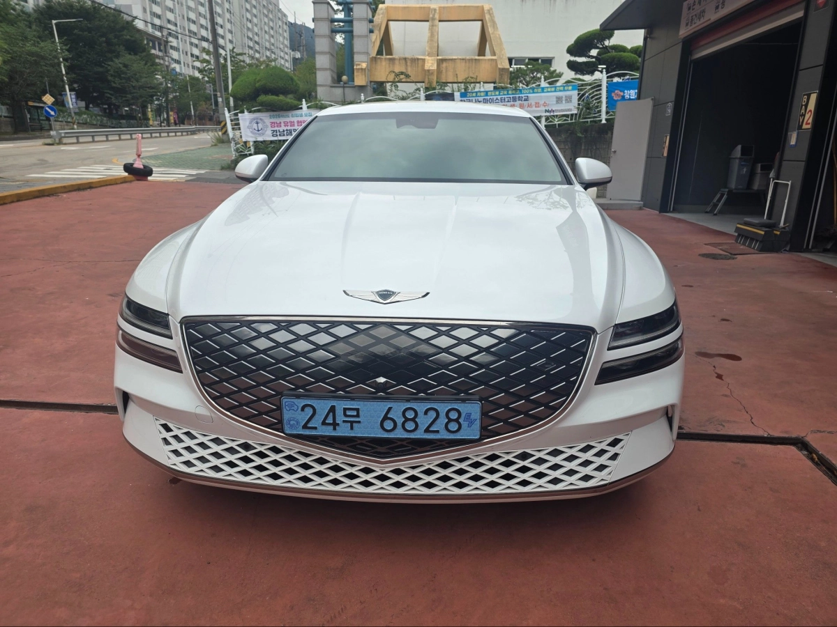 GENESIS ELECTRIC G80 RG3