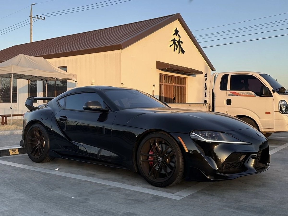 TOYOTA SUPRA  2021
