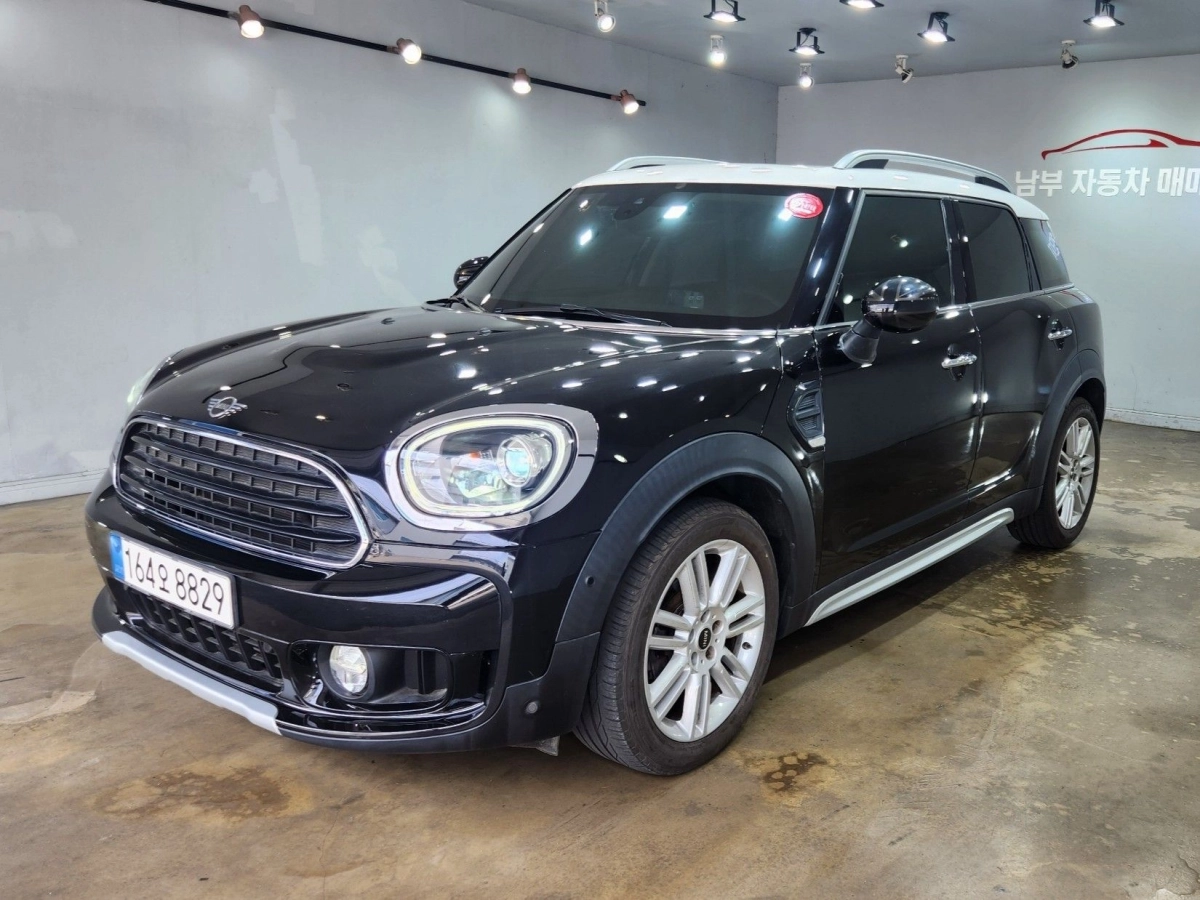 MINI COUNTRYMAN COOPER  2019