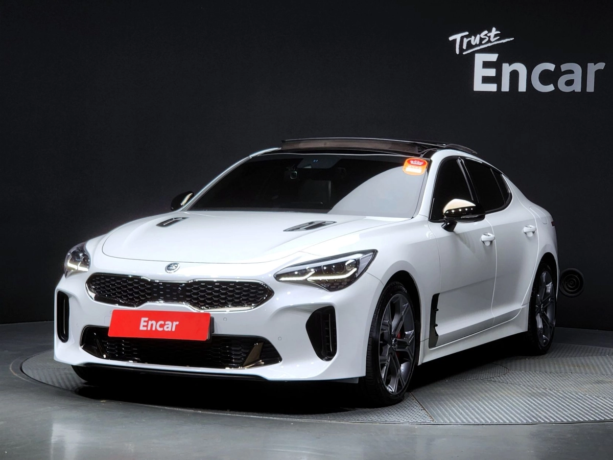 KIA STINGER  2020