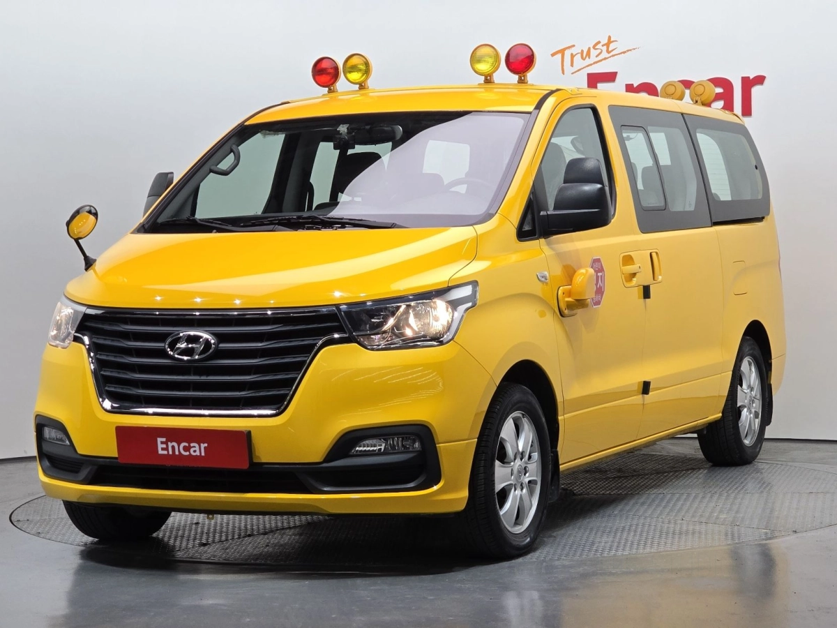 HYUNDAI STAREX GRAND