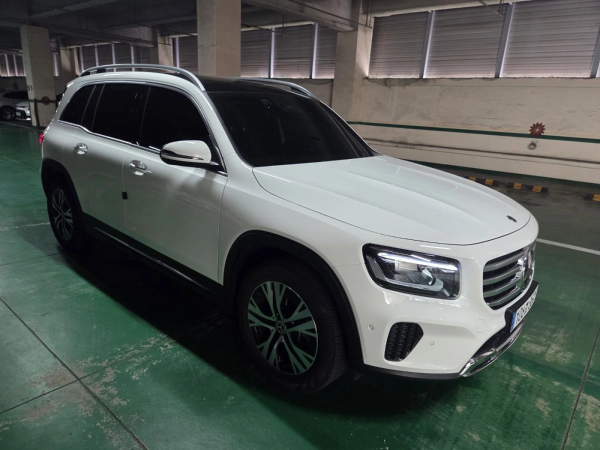 MERCEDES BENZ GLB-CLASS X247  2024